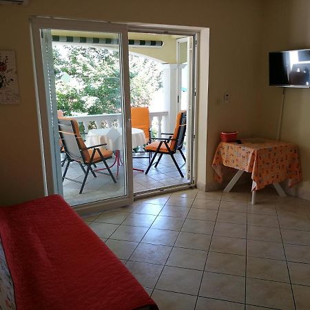 Apartmani Ban Omišalj Εξωτερικό φωτογραφία