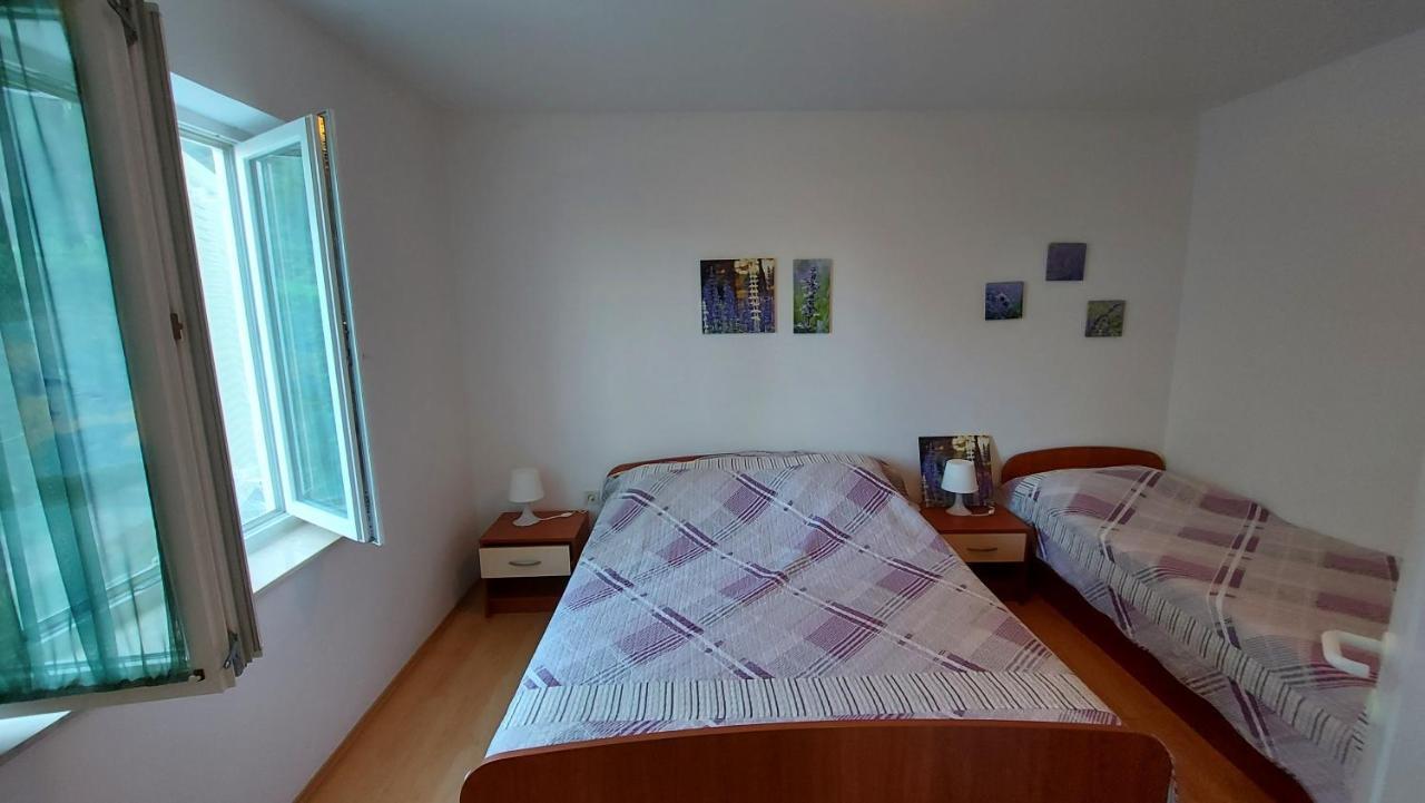 Apartmani Ban Omišalj Εξωτερικό φωτογραφία