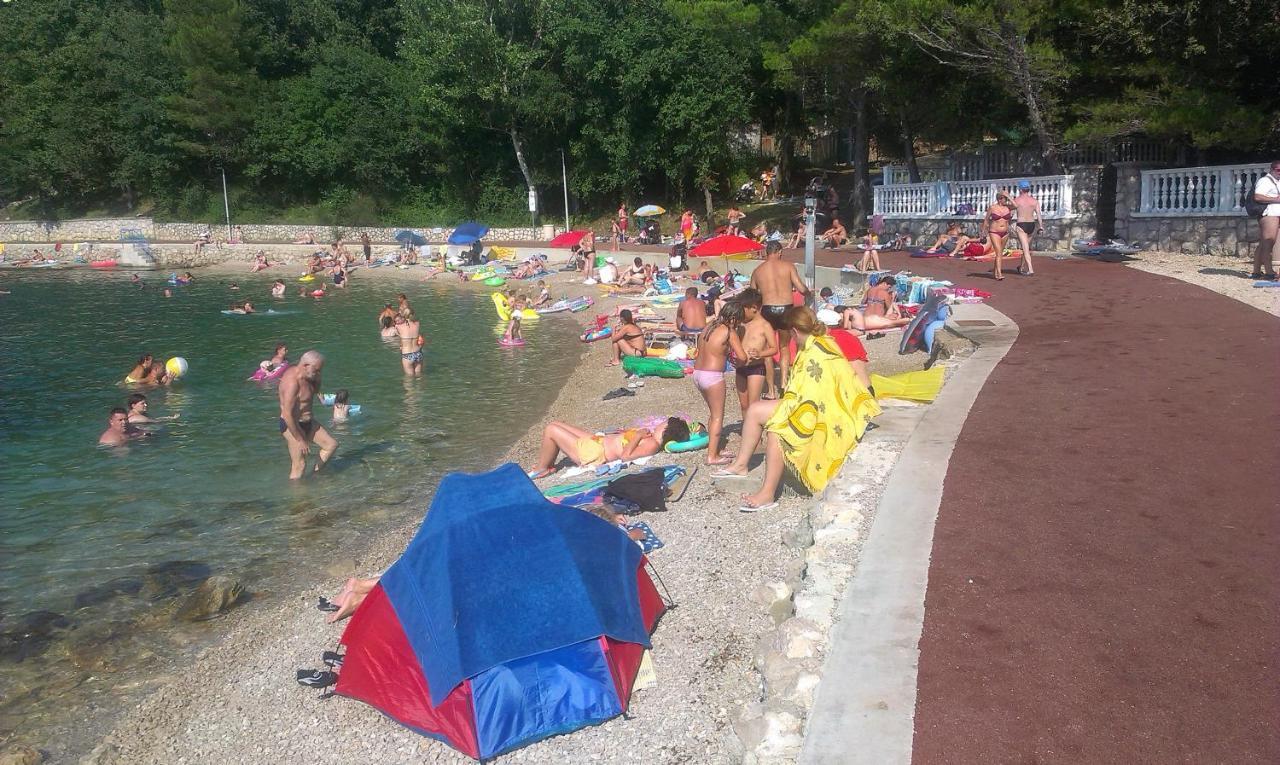 Apartmani Ban Omišalj Εξωτερικό φωτογραφία